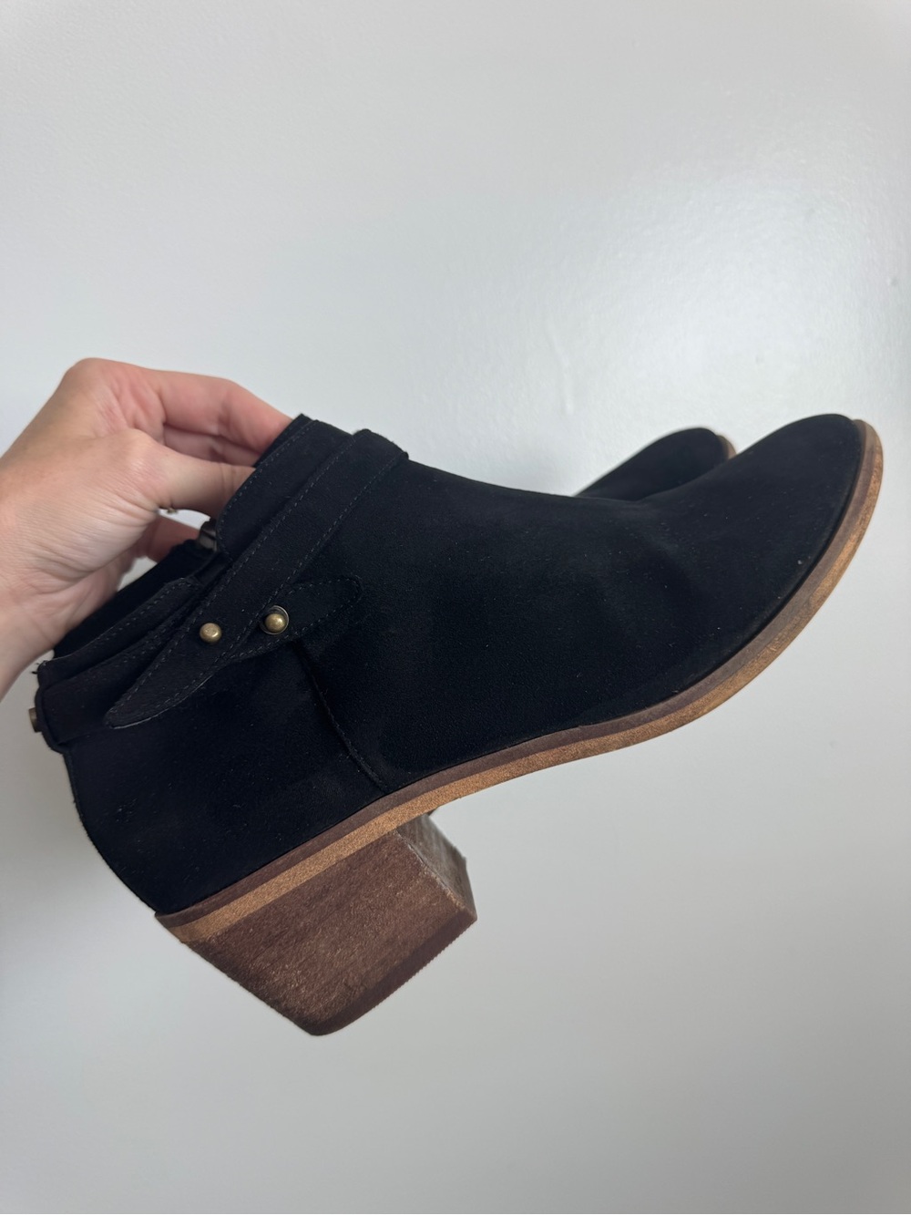 Vegan Suede Ankle Booties Faux Wood Block Heel Black Size 8